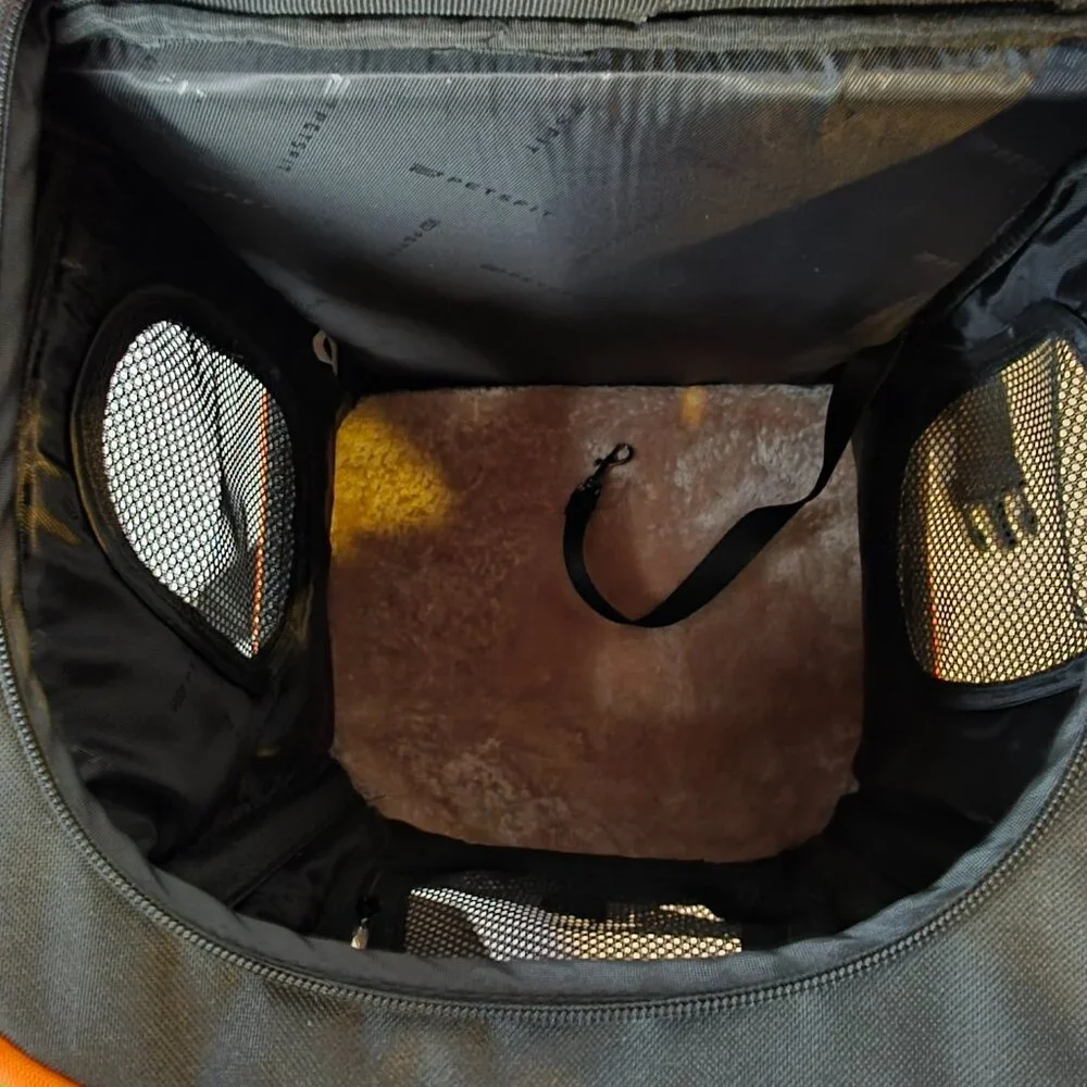 Brand New Dog Cat Pet Backpack Pet Carrier